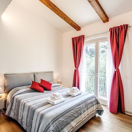 Chez Carme' Apartment ซอร์เรนโต ภายนอก รูปภาพ