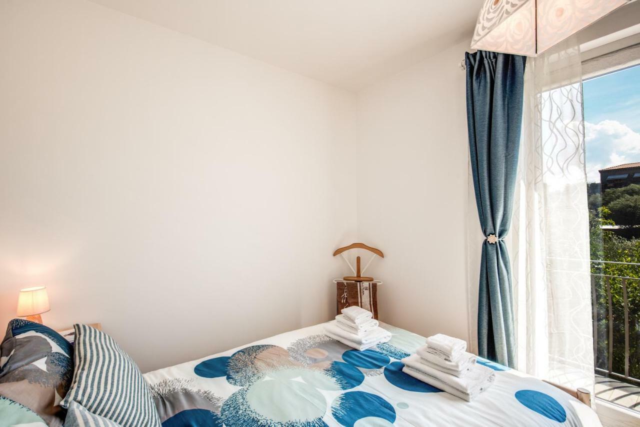 Chez Carme' Apartment ซอร์เรนโต ภายนอก รูปภาพ